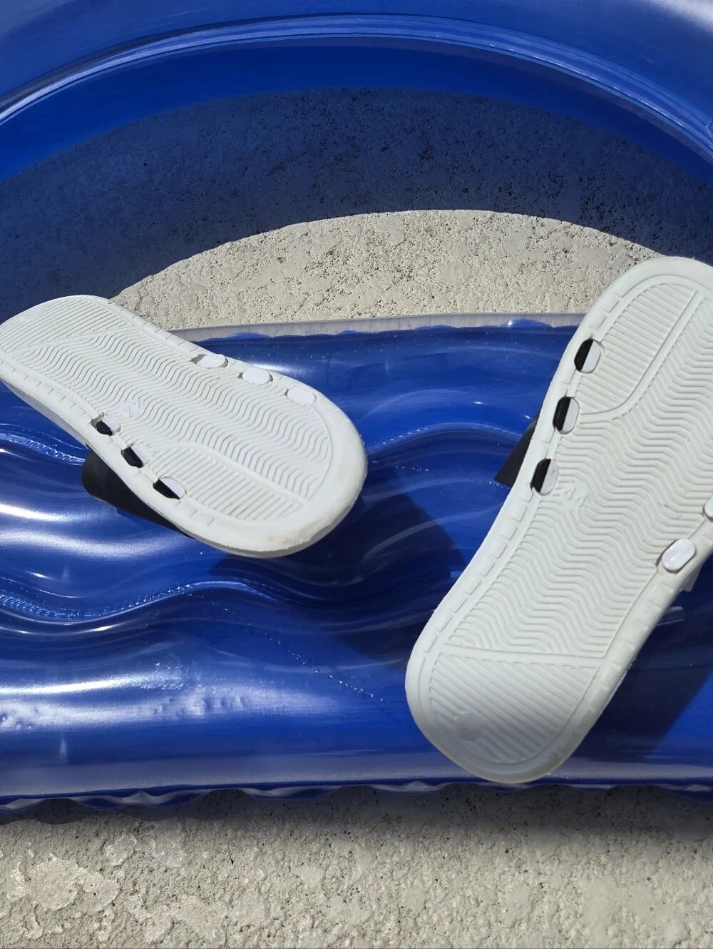 Nike Benassi JDI White and Black Slides with Red Logo Accent